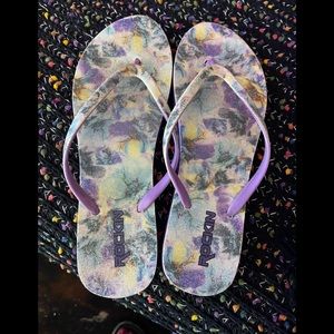 Rockin purple sparkly flip flops
